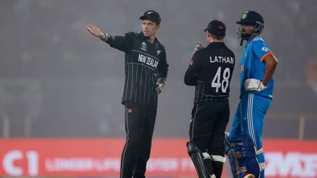 Ind vs NZ: Virat Kohli, Tom Latham and  Mitch Santner as play is stopped due to bad weather 